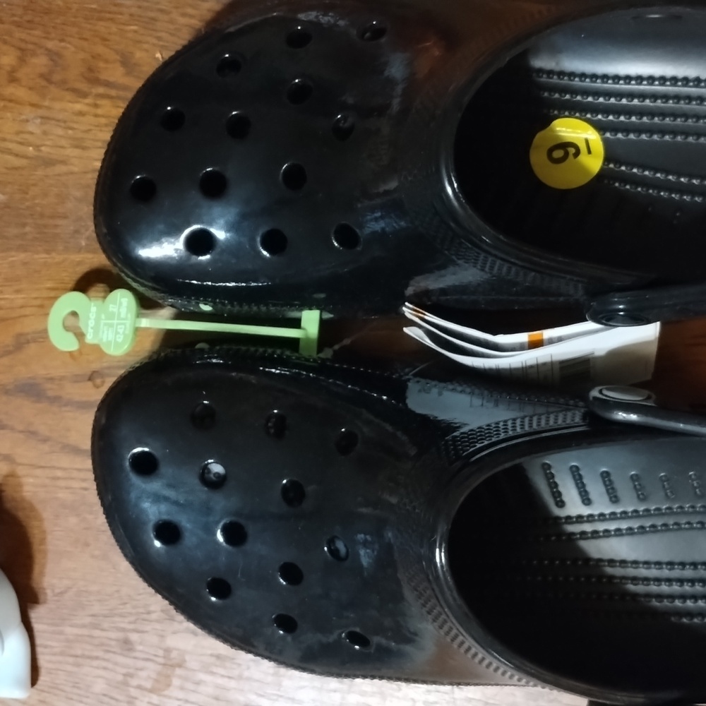 High shine Crocs